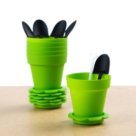 עציץ פלסטי+תחתית+את 5 יחי' ירוק דקל 19702